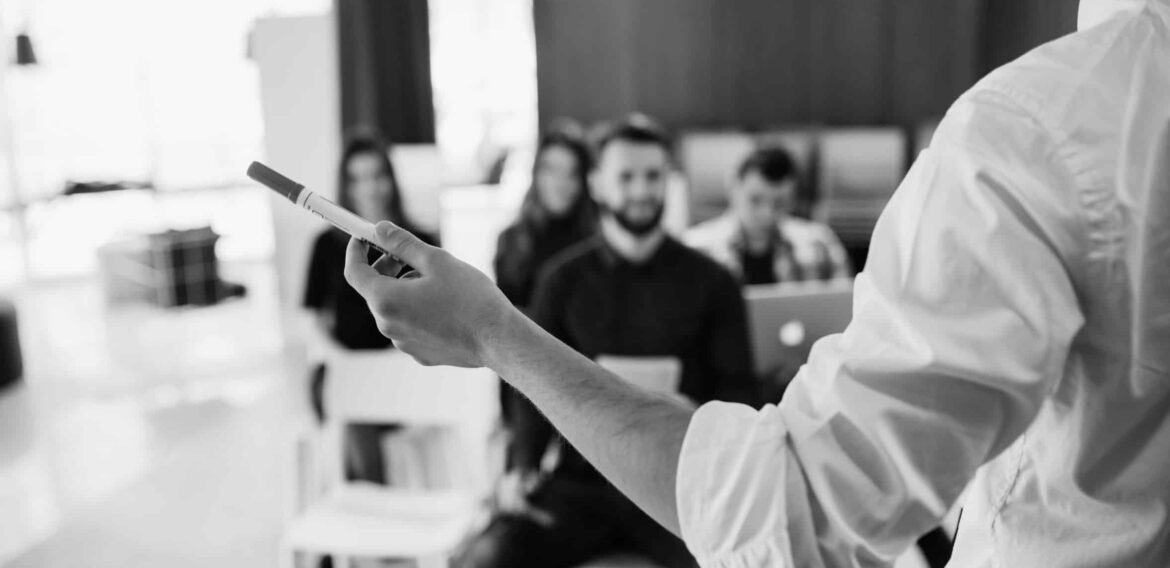 Comment bien choisir son institut de formation pour devenir sophrologue ?